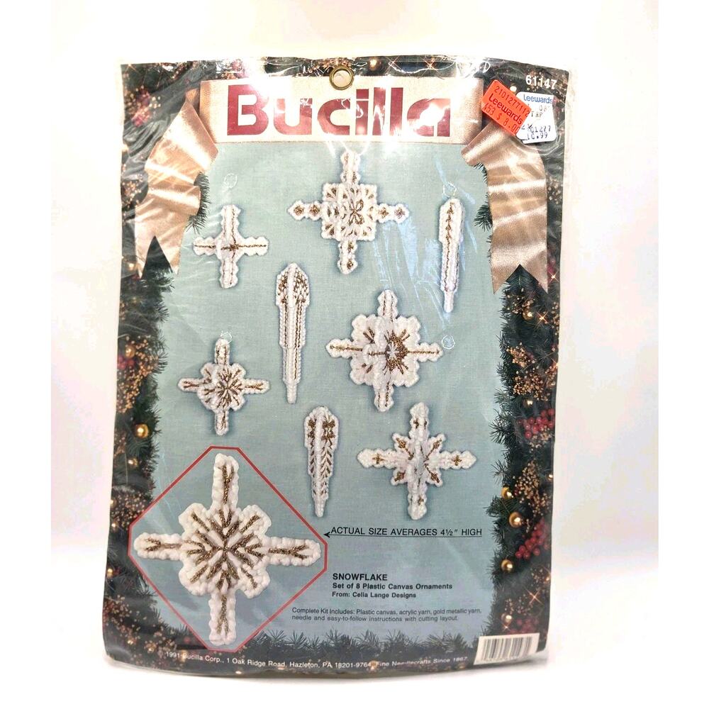 Bucilla Plastic Canvas Cross Stitch 8 Snowflake Christmas Ornaments Kit NOS